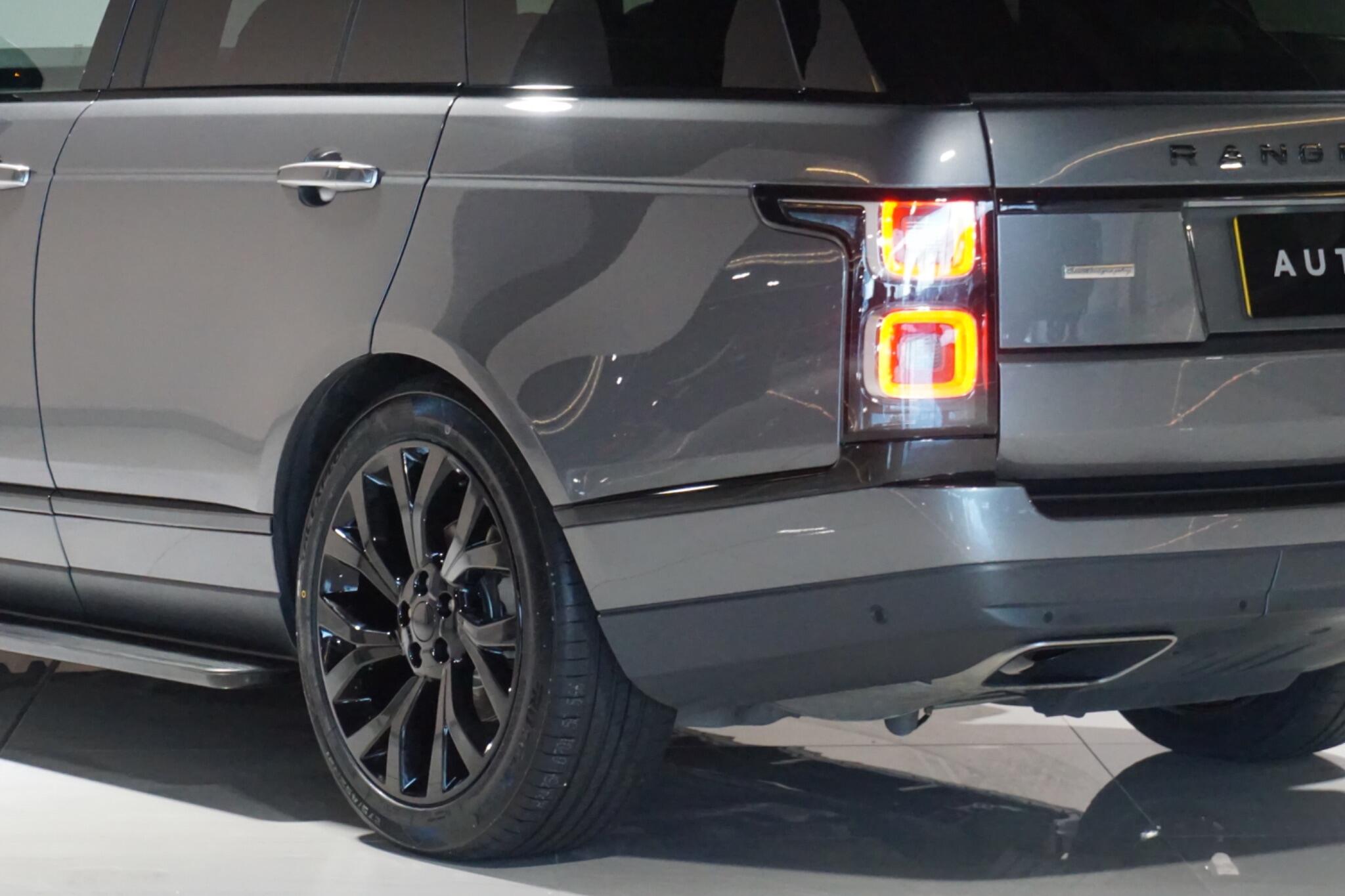 Land Rover Range Rover 3.0 SD V6 Autobiography SUV 5dr Diesel Auto 4WD Euro 6 (s/s) (275 ps)